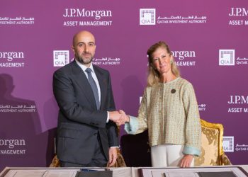 Qatar Investment Authority CEO Mohammed Saif Al-Sowaidi and J.P. Morgan Asset & Wealth Management CEO Mary Callahan Erdoes